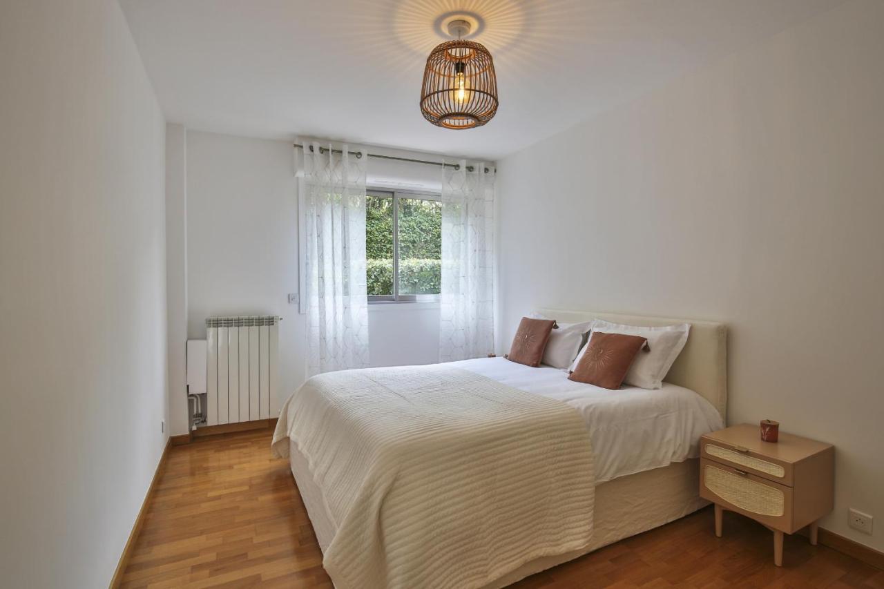 Sublime Appartement Vue Mer. Parking/Piscine/Clim Villefranche-sur-Mer Luaran gambar